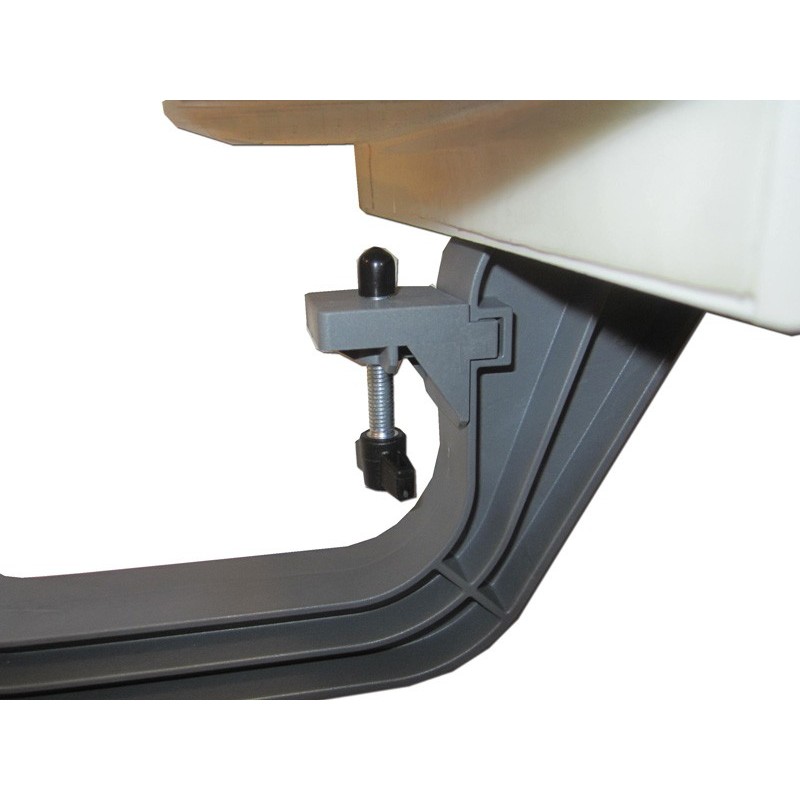 Étrier de verrouillage pour sécuriser la tenue de l'accoudoir amovible JUMBOREST