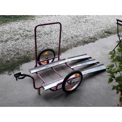 remorque de tricycle pour charger son fauteuil roulant manuel