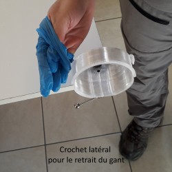 voici comment retirer le gant chirurgical à une main